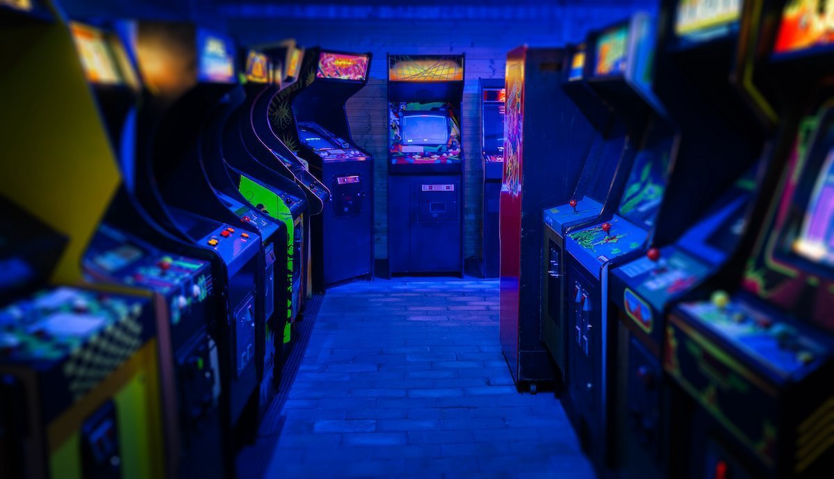 Les Bornes d'arcade - Avantages et inconvénients 1 Les Bornes darcade Avantages et inconvenients